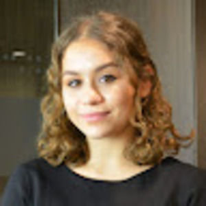 Meet your Posher, Carly